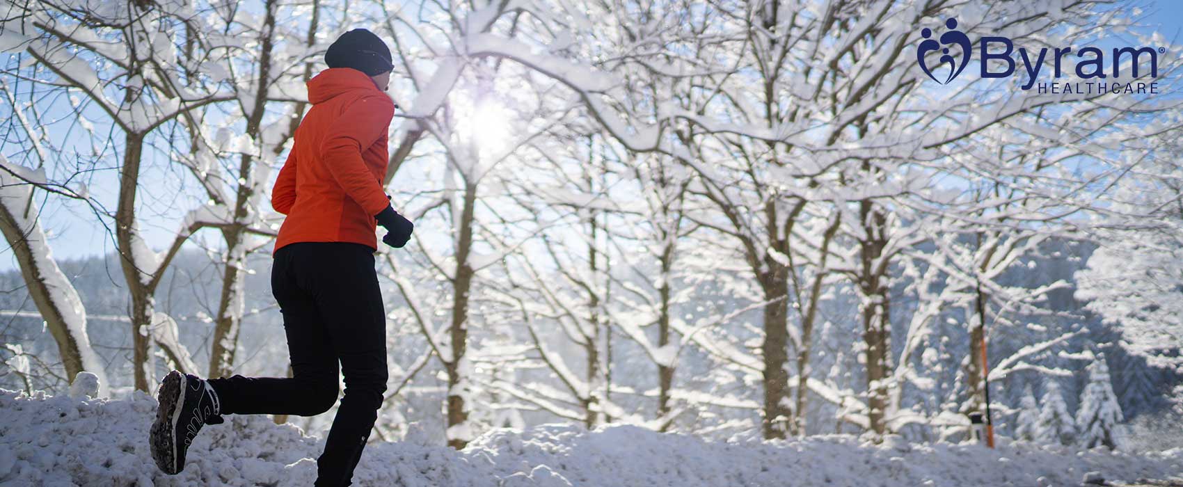 Person with an ostomy jogging in the winter.