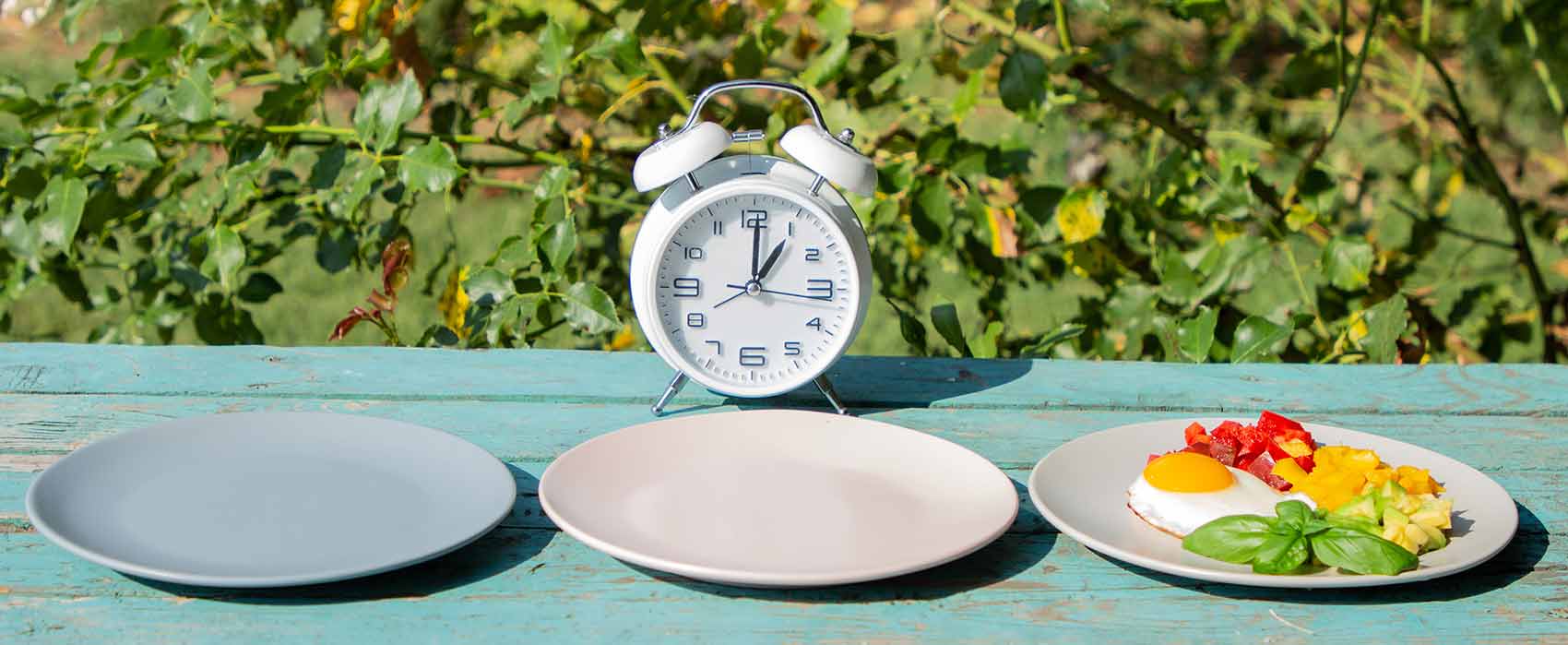 clock-table-missing-meals