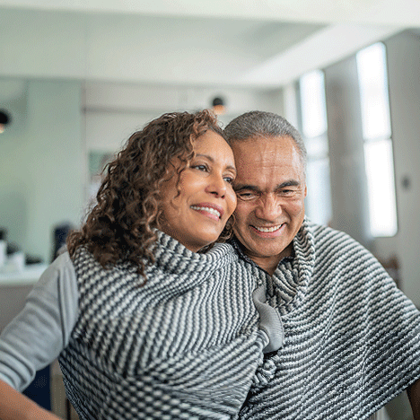 Woman-Man-Smiling-Same-Outfit